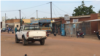 Une rue de Dori au Burkina Faso le 7 octobre 2019 (VOA/Lamine Traoré)