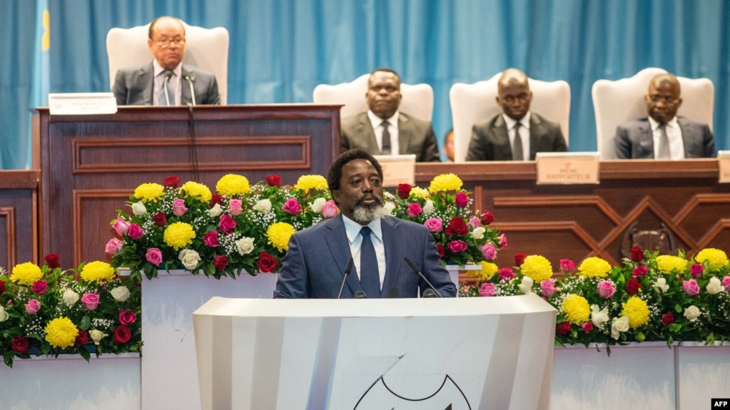 Le président de la République démocratique du Congo, Joseph Kabila, prononce un discours au parlement à Kinshasa, le 19 juillet 2018.