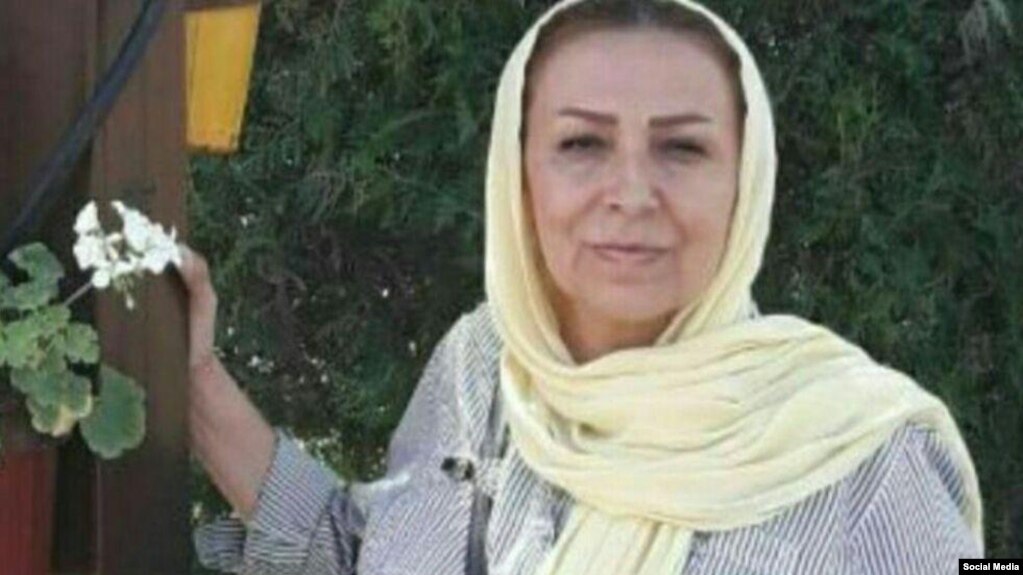 ناهید خداجو، کارگر بازنشسته و عضو هیئت مدیره اتحادیه آزاد کارگران ایران 