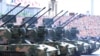 資料照: 2015年9月3日,中國在北京舉行大閱兵,展示了國產現役武器裝備，其中84%為首次公開亮相。 （美國之音）