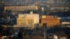 Reuters: Mỹ tăng tốc kế hoạch giảm mạnh nhân viên sứ quán ở Kabul