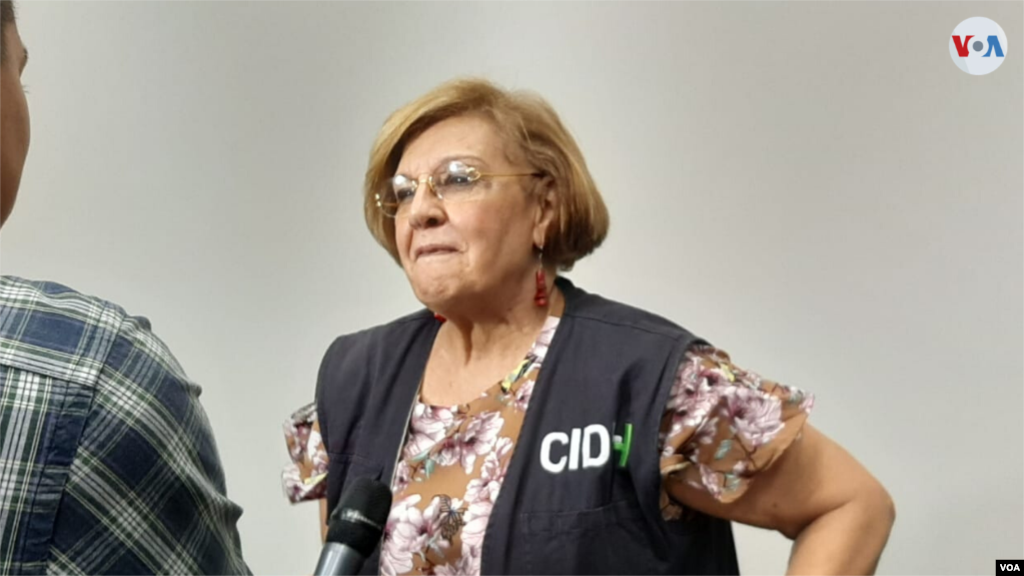 Esmeralda Arosemena de Troitiño, presidenta de la CIDH y quien encabeza la delegación, afirmó por Twitter que su equipo se encuentra en Cúcuta para poder compartir la realidad de los venezolanos que cruzan la frontera. (Foto: Hugo Echeverry)