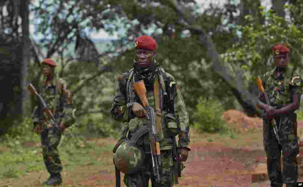 Війська Центральноафриканської Республіки допомагають США відстежувати бойовиків.