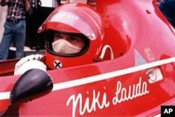 Niki Lauda, sebagai pembalap dalam tim Ferrari