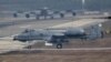 İncirlik üssünde kalkış izni bekleyen bir Amerikan A-10 tanksavar uçağı
