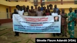 Un atelier de sensibilisation, à Cotonou, au Bénin, le 26 avril 2017. (VOA/Ginette Fleure Adandé)