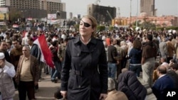War correspondent Marie Colvin, photographed here in Tahrir square in Cairo, was killed in Syria in 2012. (AP/Ivor Prickett Sunday Times)