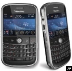 Blackberry Bold