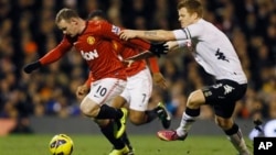 Bintang Manchester United, Wayne Rooney (kiri) akan diturunkan sebagai skuad inti MU saat menghadapi Chelsea (foto: dok). 