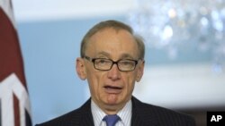 Australian Foreign Minister Bob Carr speaks at the State Department in Washington during a news conference, April 24, 2012.