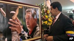 Ông Nicolas Maduro đã tuyên thệ nhậm chức Tổng thống tại Caracas sau cái chết của ông Chavez.