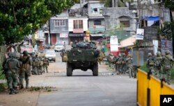 Soldados filipinos en la ciudad de Marawi, Mindanao, donde se enfrentan con militantes del Estado Islámico. Mayo 28, 2017.