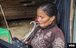 In rural Cambodia, radios remain the most affordable source of news for elderly Cambodians, especially those residing in rural areas. (Khan Sokummono/VOA Khmer)