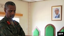 Colonel Tom Byabagamba wigeze kuyobora umutwe w'ingabo zirinda umukuru w'igihugu. Aha yari mu rukiko i Kigali taliki 31 z'ukwa gatatu 2016 