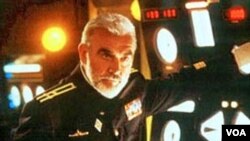 Sean Connery i Alec Baldwin u filmu iz 1990. godine, koji nije portretirao Sovjete kao karikature