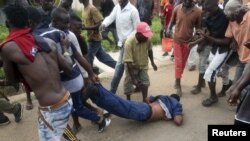 Violences dans le quartier de Buterere à Bujumbura, au Burundi (Reuters)