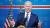 El presidente Joe Biden anunció nuevas restricciones a viajeros internacionales el jueves 2 de diciembre, desde Maryland, en un discurso en el que habló sobre el plan de Estados Unidos para enfrentar la variante ómicron del COVID-19.