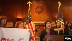 Dolores Huerta participa de la campaña We Belong Together por la reforma migratoria.