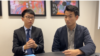 旅美香港人权活动人士张昆阳（左）与梁继平2021年10月19日在脸书上开直播（脸书视频截图）