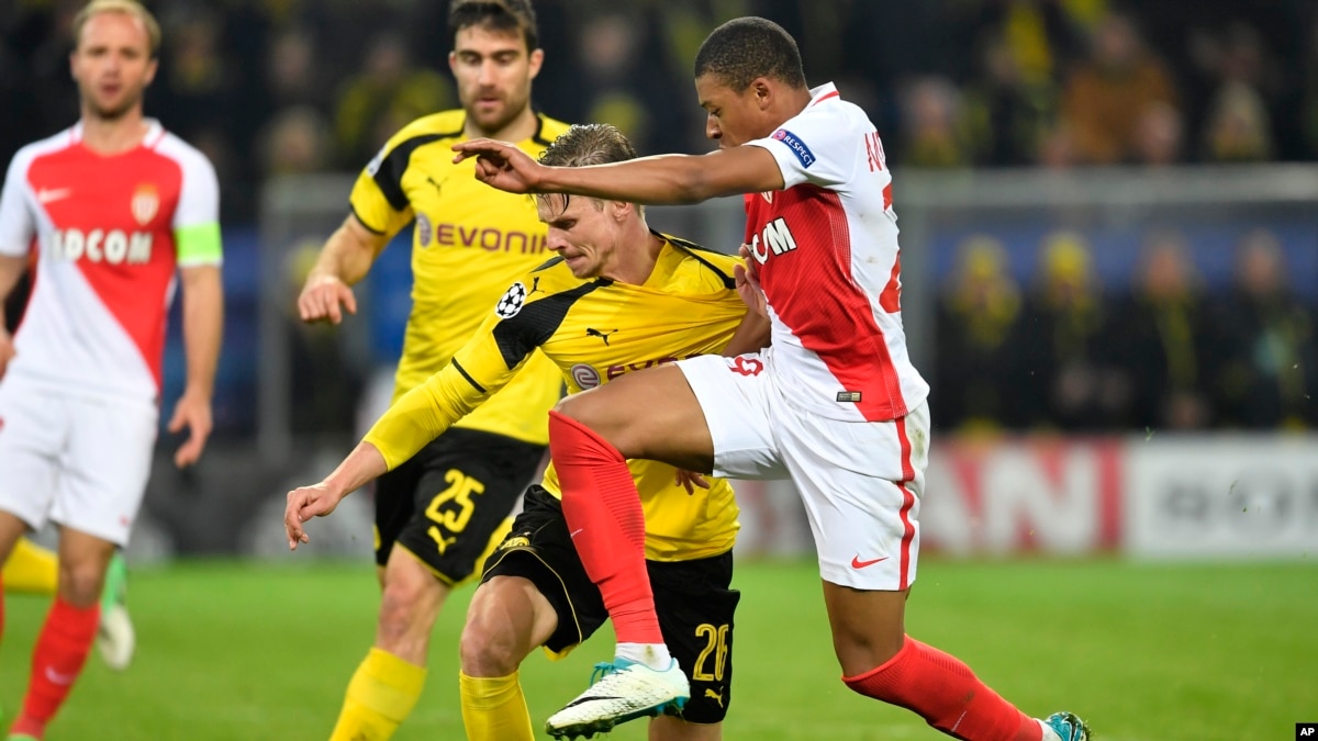 Maillot THIRD Borussia Dortmund Lukasz Piszczek Maillot THIRD Borussia Dortmund Lukasz Piszczek