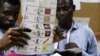 Egos e interesses dificultam criação de Frente Patriótica, dizem analistas angolanos