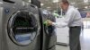 Pemerintah AS memberlakukan cukai tinggi untuk mesin cuci dan panel sinar surya impor (foto: ilustrasi).