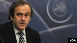 Presiden UEFA Michel Platini memimpin dewan strategi UEFA untuk mendesak Uni Eropa mengesahkan UU agar bandar-bandar taruhan membagi keuntungan dengan badan sepak bola Eropa ini.