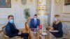 В Словакии требуют отставки премьер-министра из-за закупки «Спутника V» 