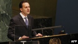 Министр иностранных дел Греции Димитриос Друцас на сессии Генеральной Ассамблеи ООН в Нью-Йорке во вторник 28 сентября.