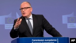 European Commission Vice-President Frans Timmermans speaks during a media conference at EU headquarters in Brussels, June 1, 2016. A senior European Union official on Wednesday said the bloc has found that Poland's government is amiss on the rule of law and has taken a step toward sanctions.