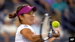 တင္းနစ္ အားကစားမွာ Grand Slam ဆုႀကီးႏွစ္ခု ရထားဖူးတဲ့ တ႐ုတ္တင္းနစ္မယ္ Li Na။