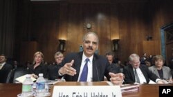 Ministar pravosuđa Eric Holder svjedoči na Capitol Hillu