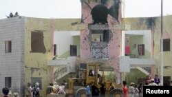 انفجار خودروی بمبگذاری شده در اردوگاه آموزش نظامی در عدن، یمن