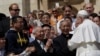 教宗赞扬中国天主教徒在艰辛考验中坚守信仰 