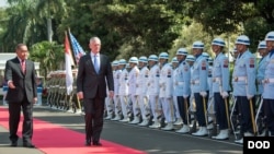 馬蒂斯2018年1月23日訪問印尼（美國國防部照片）