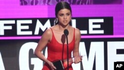 Selena Gomez, Los-Anjeles, 20-noyabr, 2016