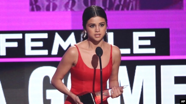 Selena Gomez en los American Music Awards 2016.