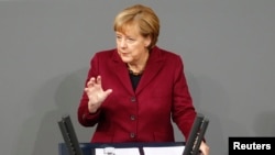 Thủ tướng Đức Angela Merkel phát biểu tại Hạ viện Đức ở Berlin, ngày 15/10/2015. 