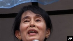 ຜູ້ນຳປະຊາທິປະໄຕມຽນມາ ທ່ານນາງອອງຊານຊູຈີ