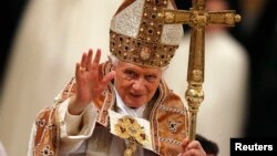 El Papa Benedicto XVI se retira a partir del 28 de febrero por razones de salud.