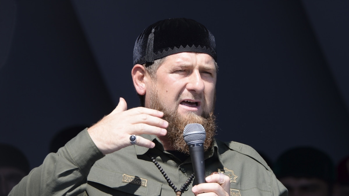 Chechen Leader Mocks Criticism Of Rights Campaigner's Arrest