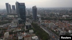 Pemandangan salah satu sudut kota Jakarta (Foto: dok). Menurut para aktivis Lingkungan Hidup, kota-kota besar di Indonesia dapat berkontribusi dalam mengurangi dampak perubahan iklim dengan mengembangkan kawasan Ruang Terbuka Hijau (RTH).