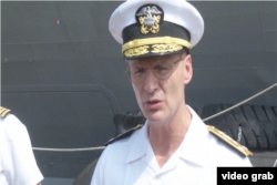 第七艦隊司令海軍中將奧庫安。（視頻截圖）