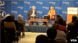 拉塞尔在亚洲协会发表美国亚洲政策演讲 (美国之音方冰拍摄)