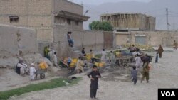The area around Quetta is facing an acute water shortage. Tens of thousands of legal and illegal wells threaten underground aquifers. (Ayaz Gul for VOA News)