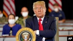 Дональд Трамп во время брифинга, 10 июля 2020 года в Дорале, штат Флорида