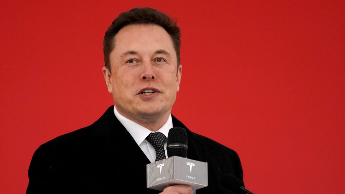 Meet Elon Tusk: Tesla Chief Changes Twitter Display Name