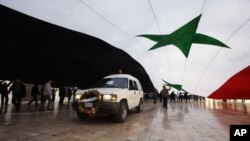 Οι συριακές δυνάμεις ασφάλειας επιτέθηκαν σε αντικυβερνητικούς διαδηλωτές