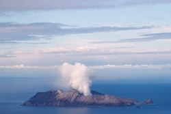 Vulkan Vakari na Belom ostrvu na Novom Zelandu