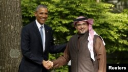  Барак Обама и король Саудовской Аравии Салман